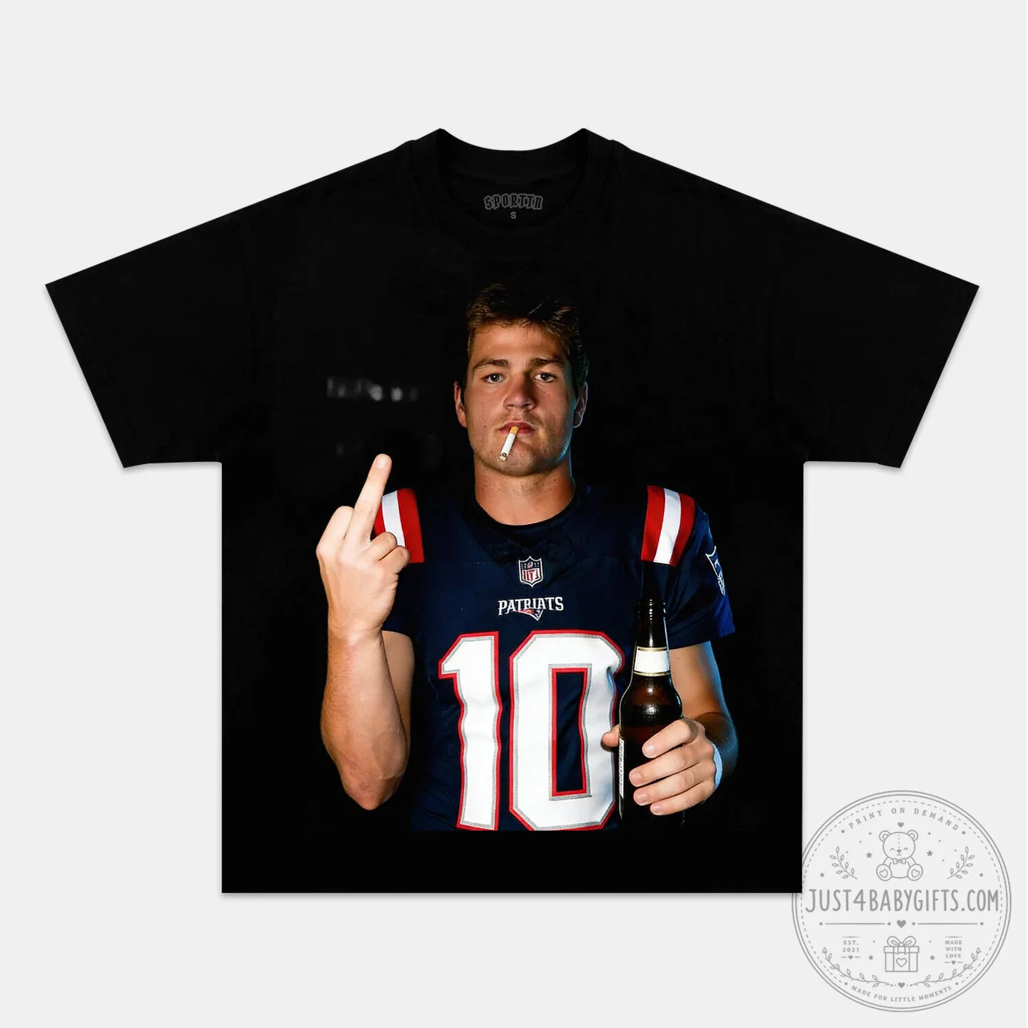 Black T-Shirt featuring Drake Maye, New England Patriots Number 10 Football Player 5 Black T-Shirt featuring Drake Maye, New England Patriots Number 10 Football Player